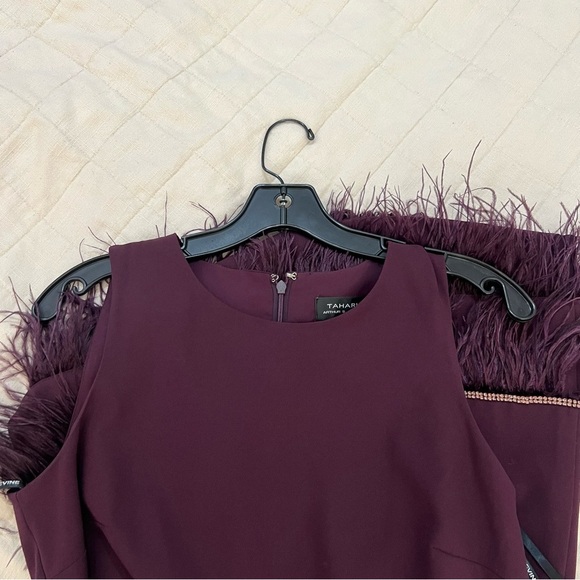 Tahari Purple Dress Feathers and Rhinestones Size 6 - Picture 7 of 10